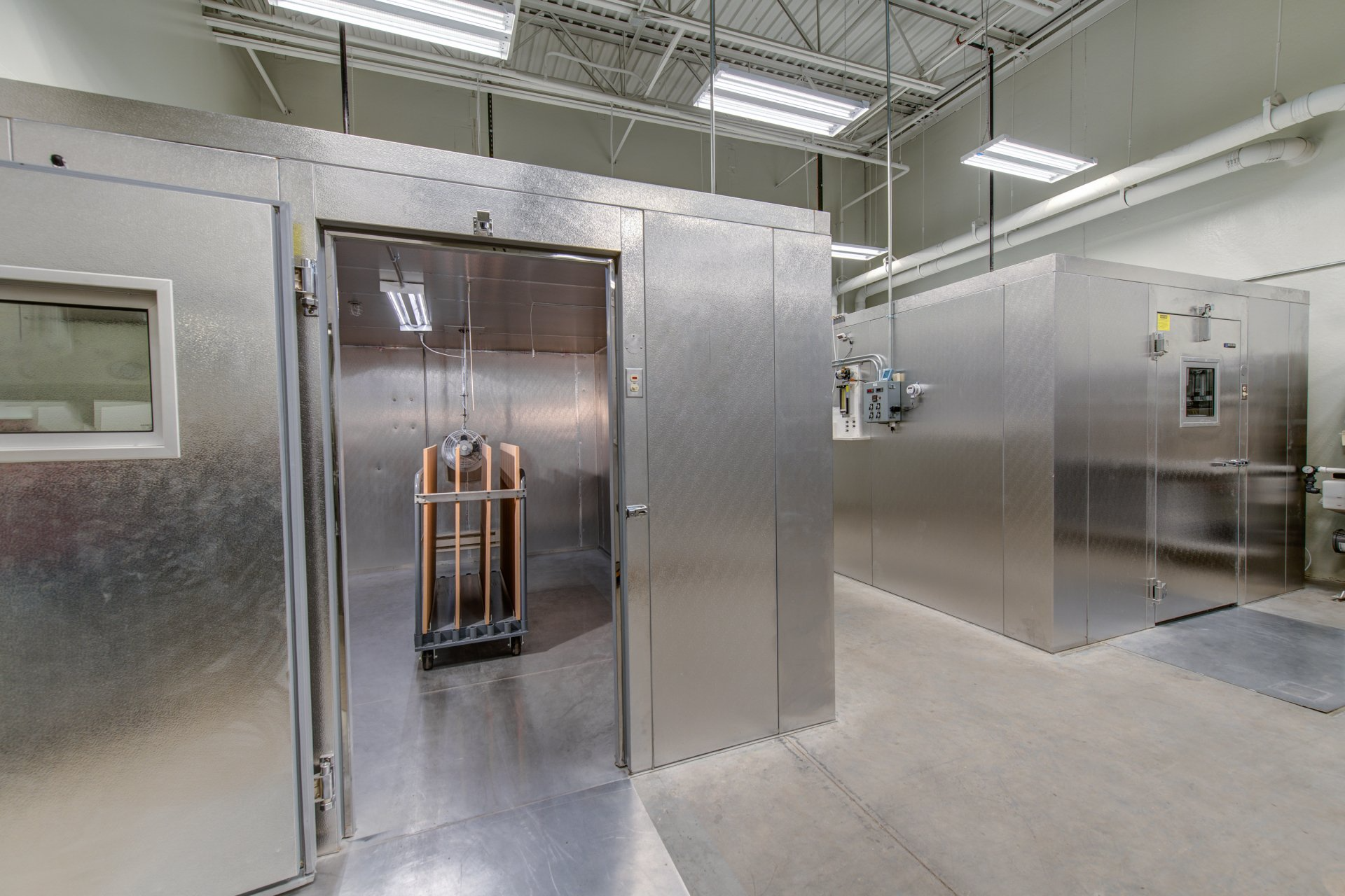 ASTM E1333 Large Chamber