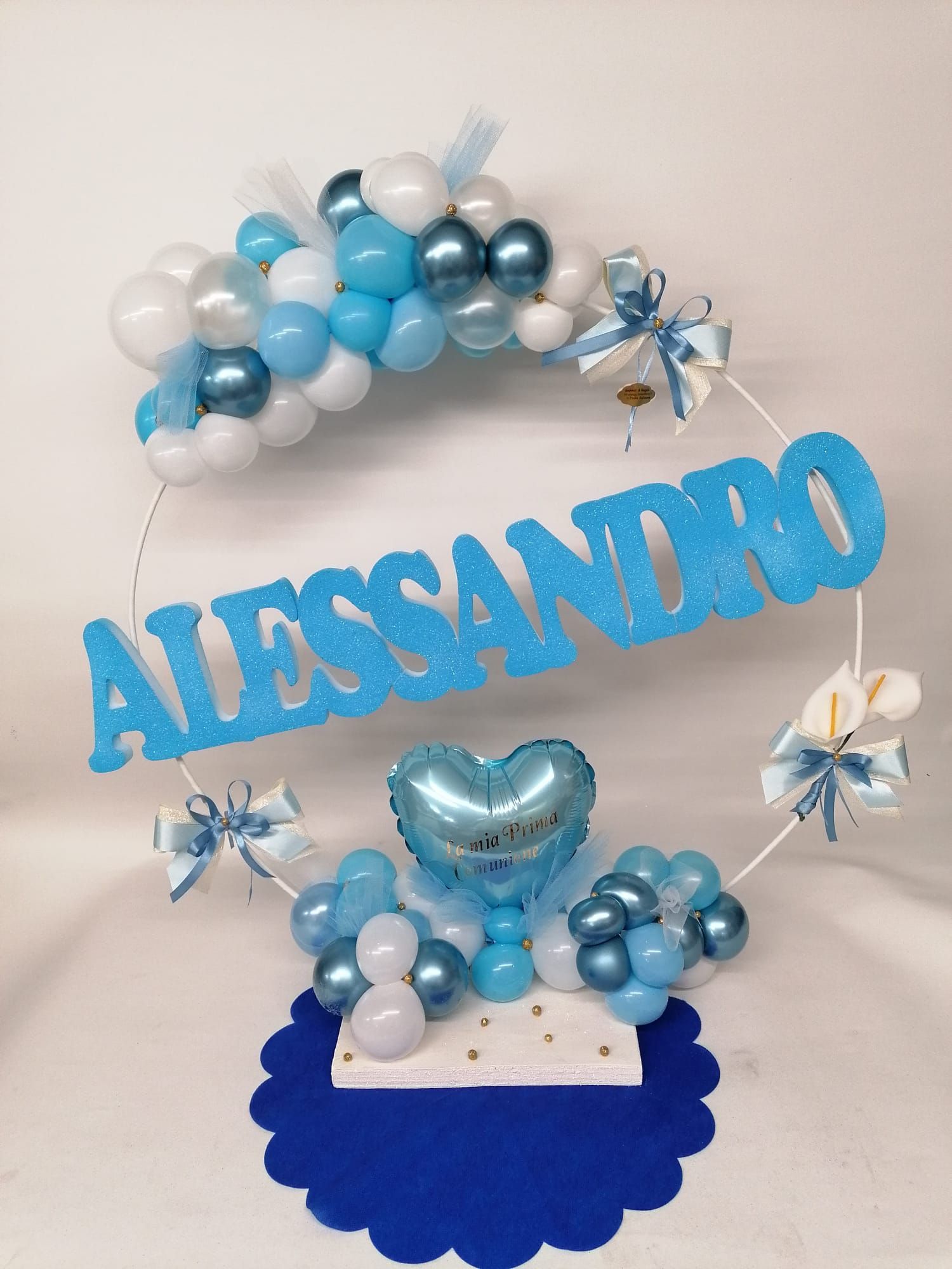 composizione in polistirolo blu con nome Alessandro