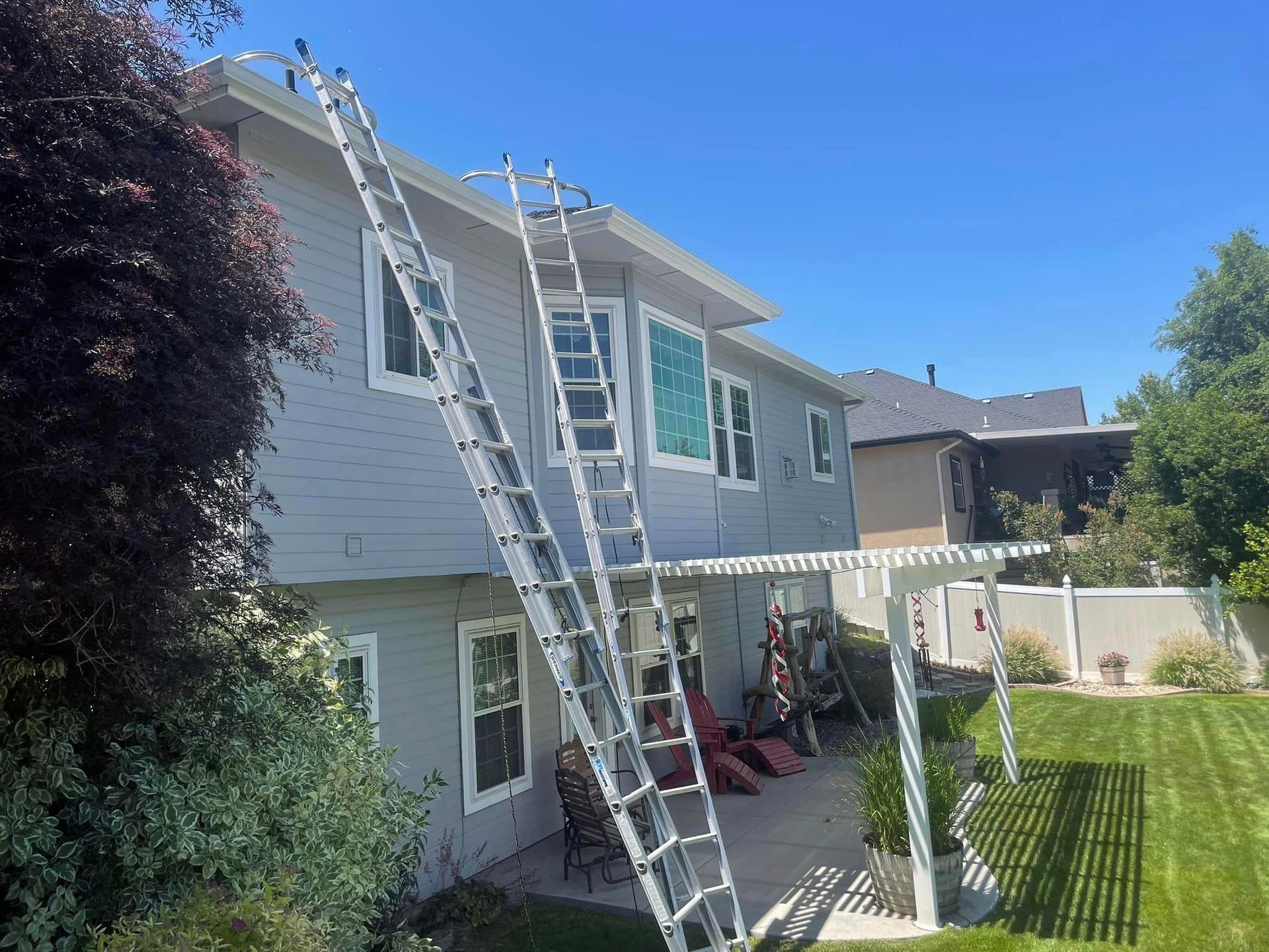 Elite Seamless Rain Gutter