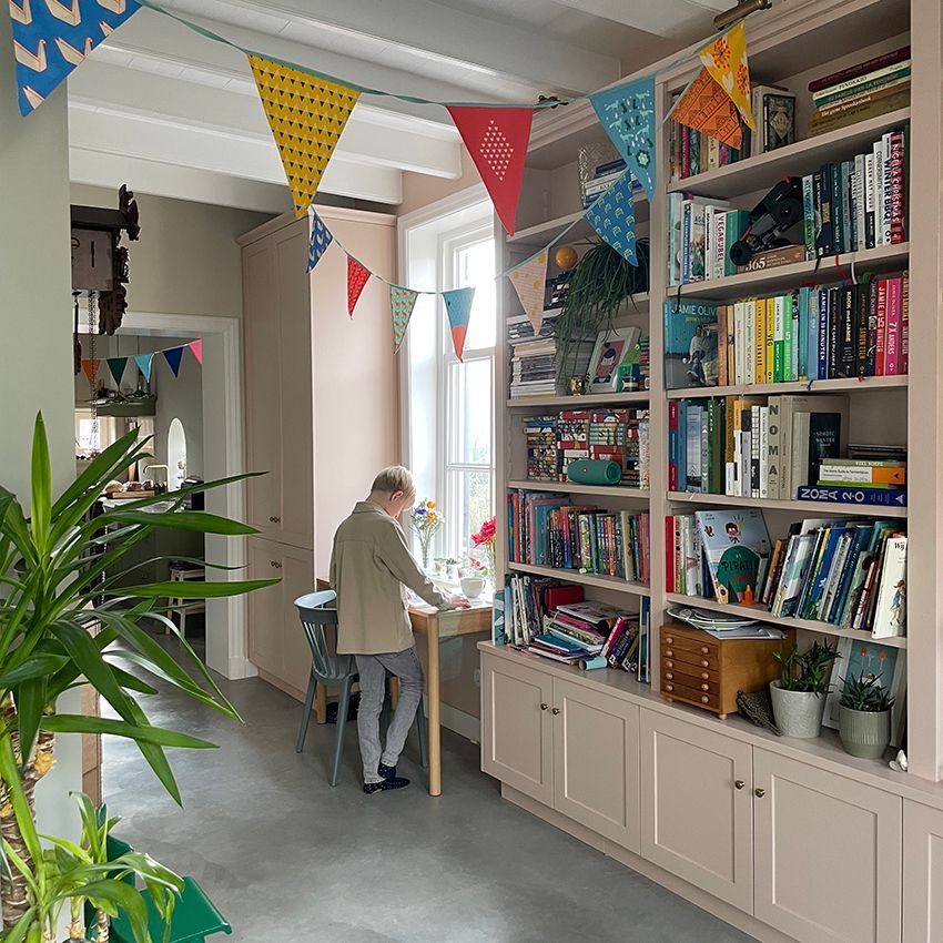 Kleurrijke woonkamer - Interieur met een verhaal