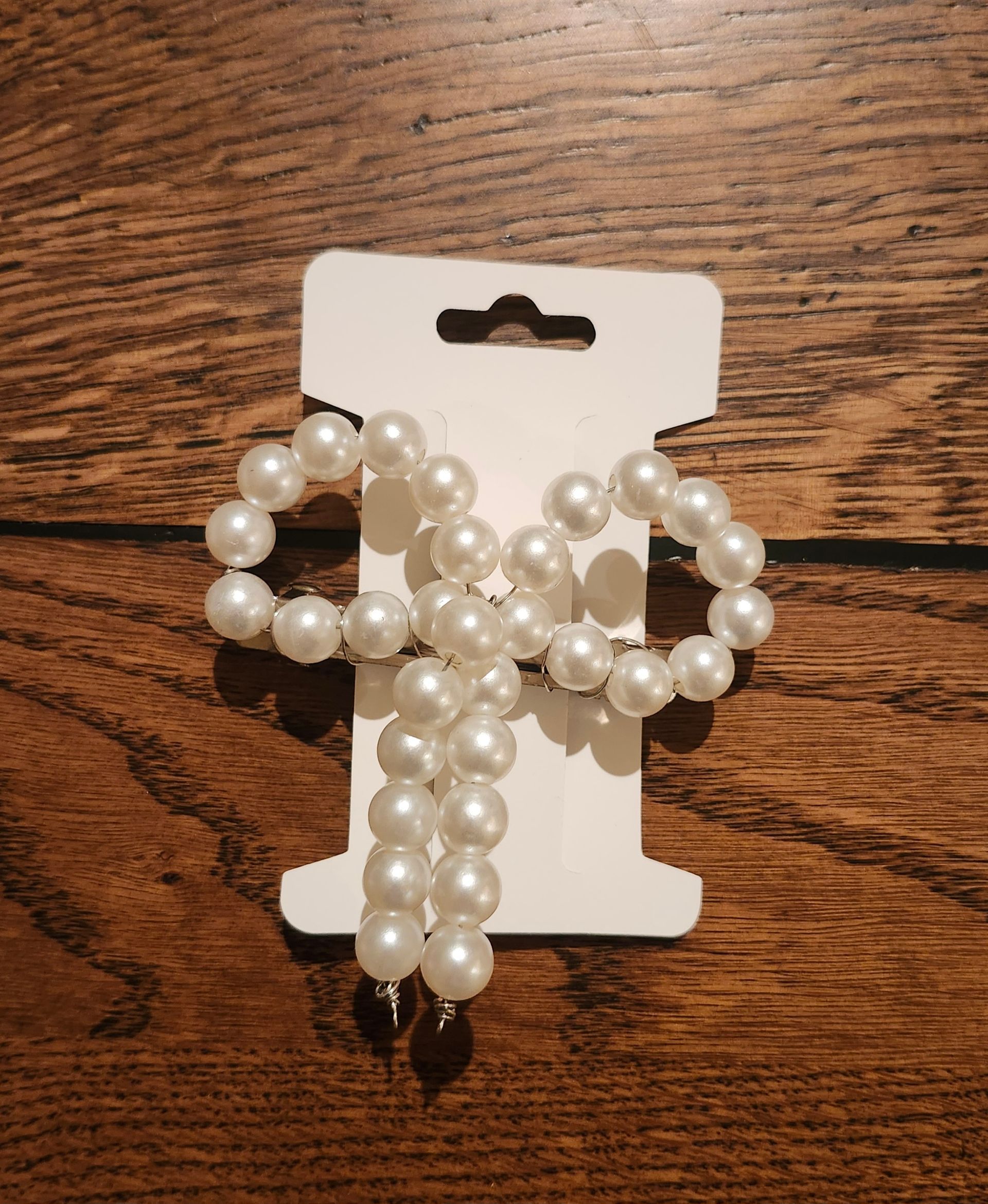 Pearl Bow Hair Clips (Medium)