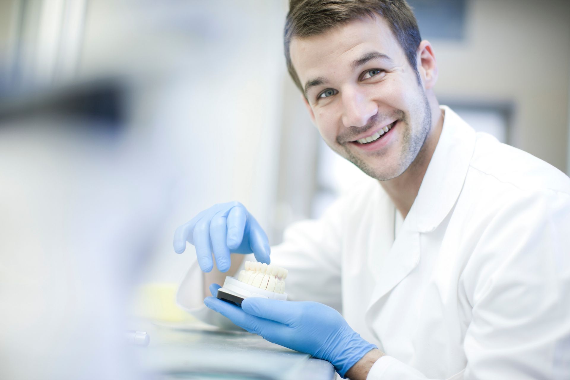 Smiling Dentist - Ngunnawal, ACT - Capital Dentistry