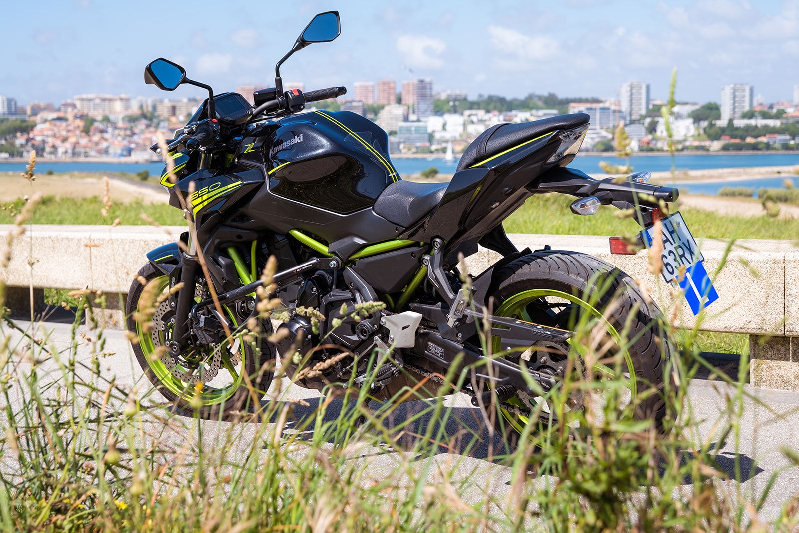 Motociclo para aulas de condução em Vila Nova de Gaia