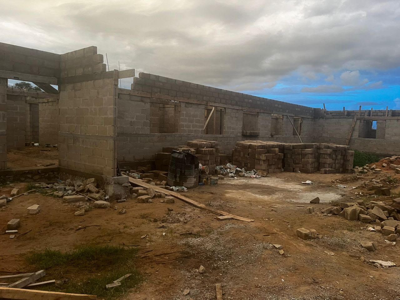 Walls going up on the Surgical Unit