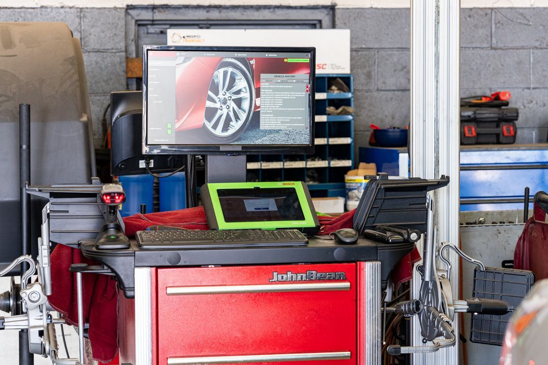 Our wheel equipment at Hi-Tech Auto Specialists in IL