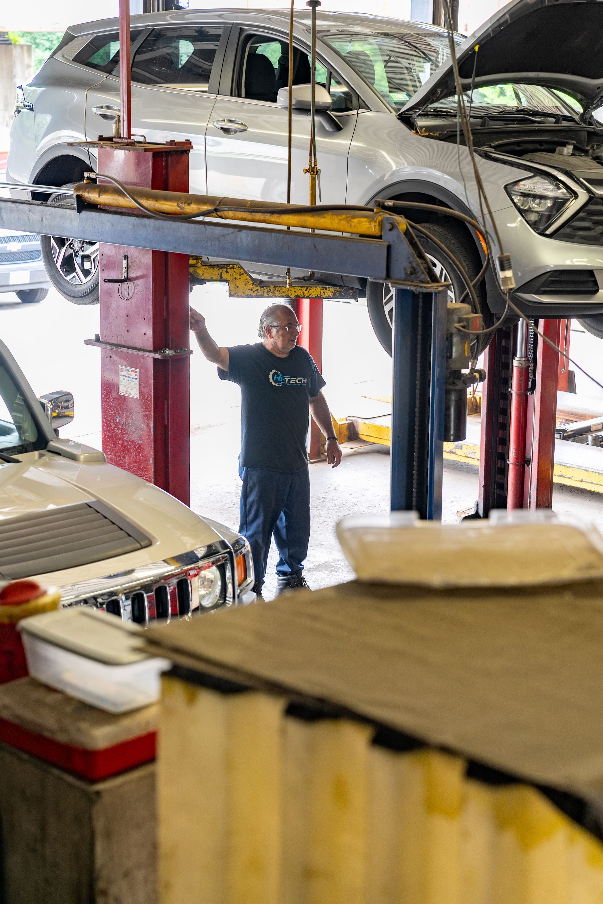 Westchester services at Hi-Tech Auto Specialists in IL