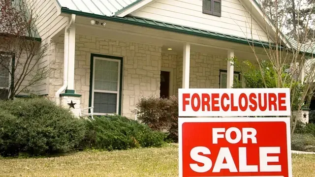 Short Sale Brokerage