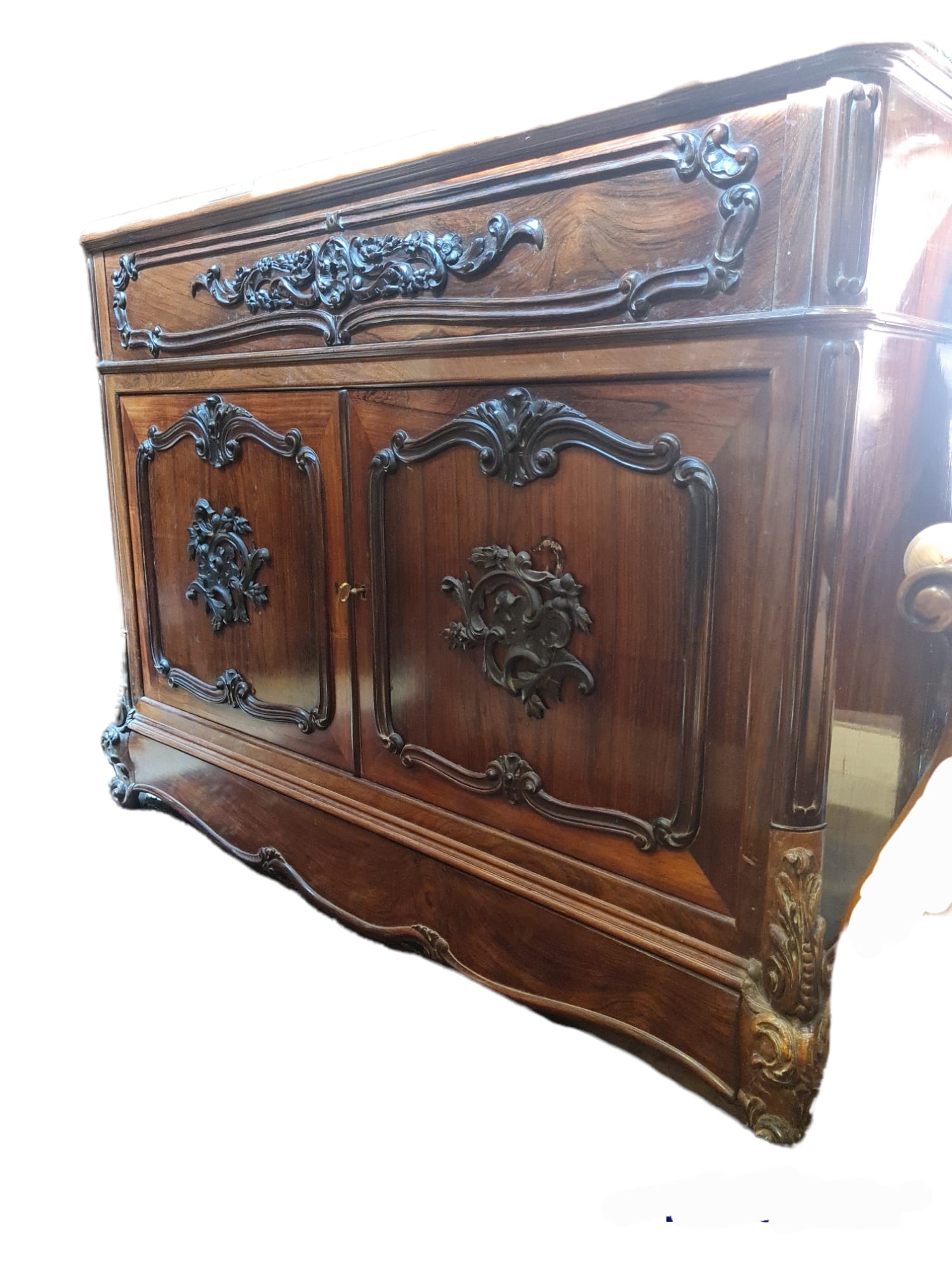 credenza