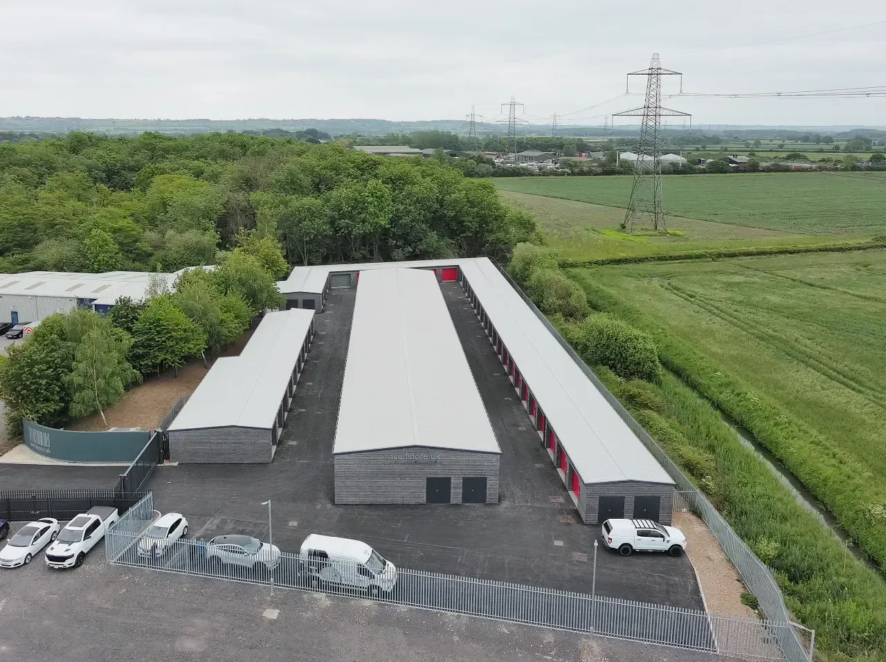 Lincoln self storage photo 5