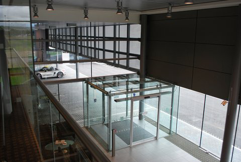 automatic doors in building lobby