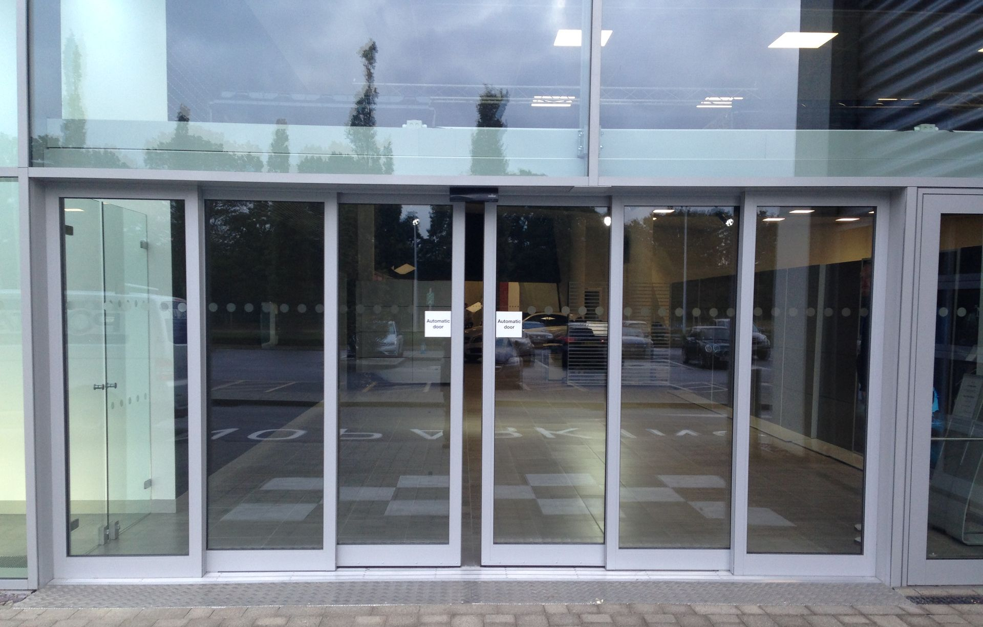 4 Leaf Telescopic Automatic Door 4 Leaf Telescopic Automatic Door
