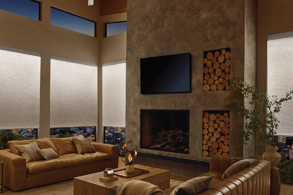 Hunter Douglas Aura™ Illuminated Shades on large windows near Fort Lauderdale, Florida (FL)
