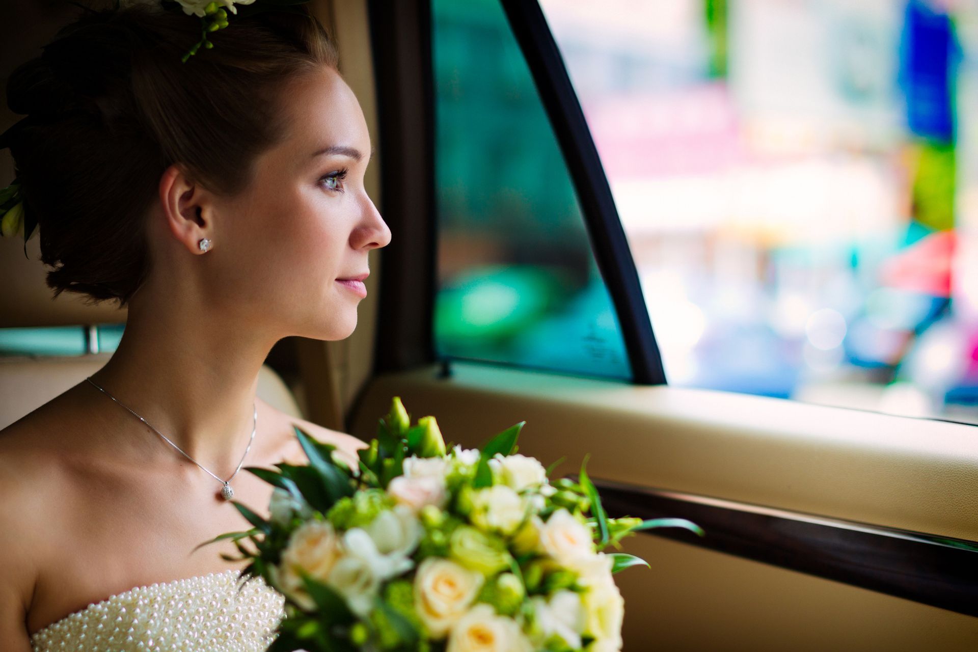 Bride On Limo — Ceres, CA — Rock Star Luxury Limos LLC Bride On Limo — Ceres, CA — Rock Star Luxury Limos LLC