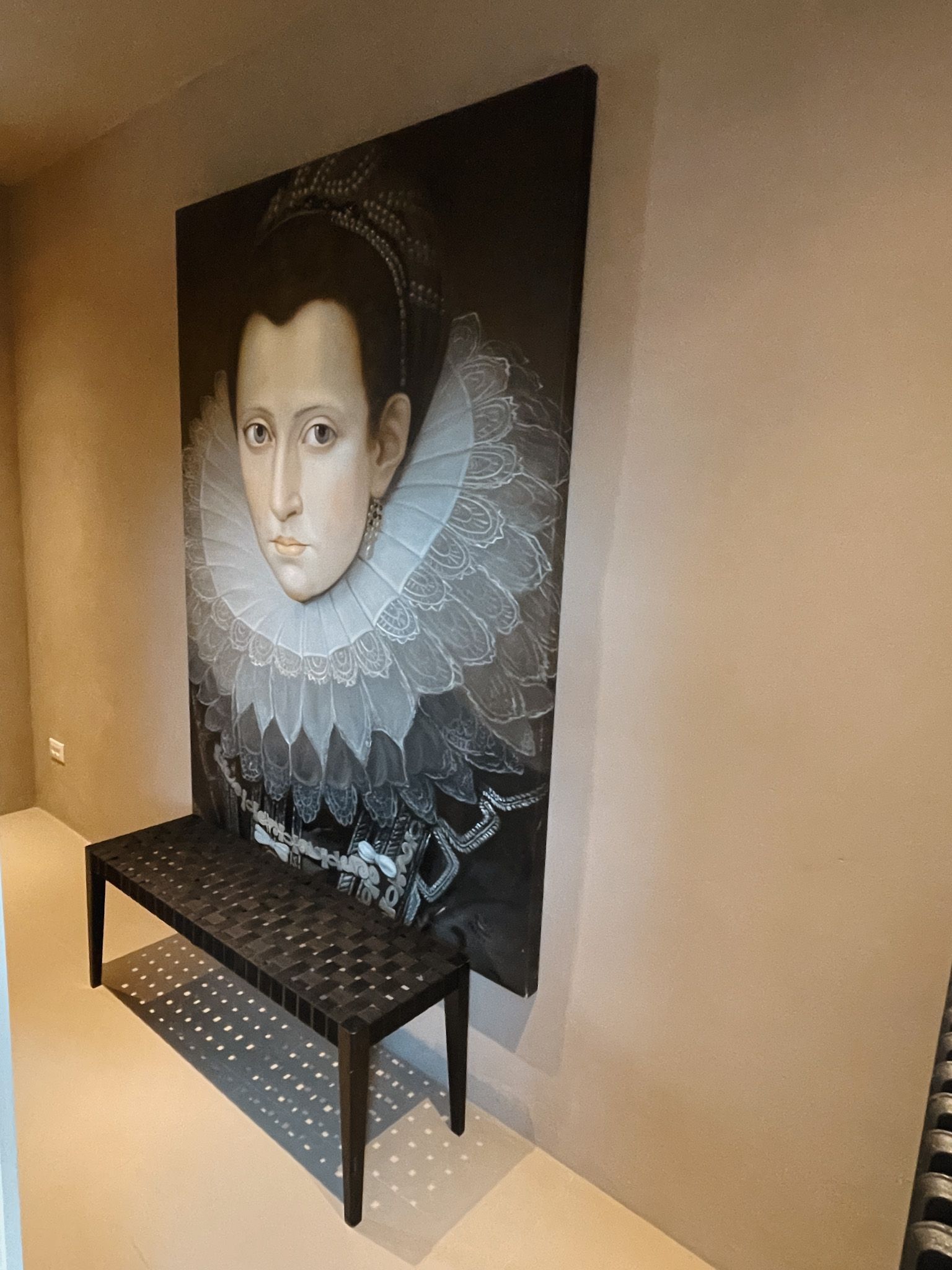 Eleonora Gonzaga, painting,  Villa Eleonora Italia, Holiday home, Italy
