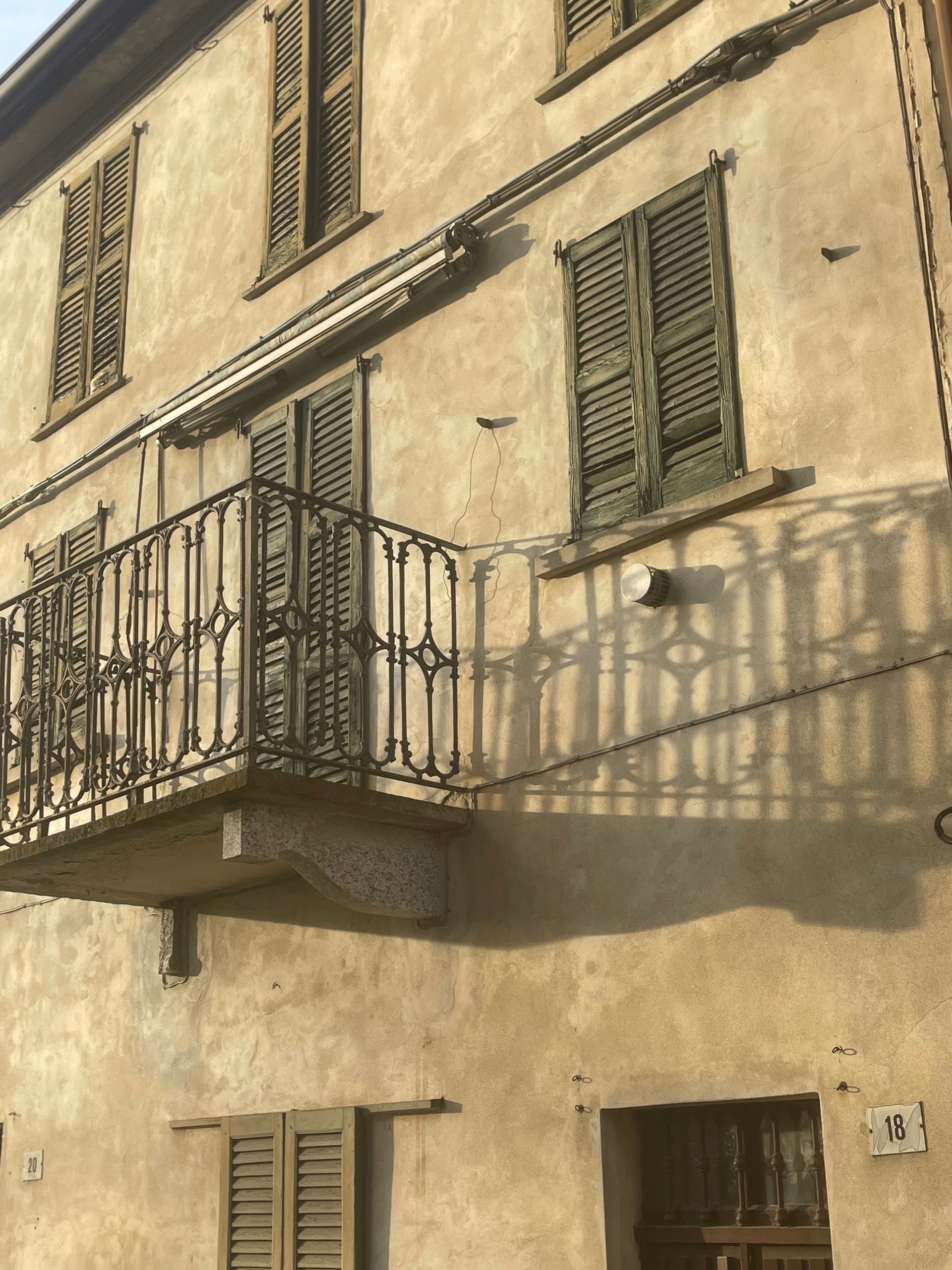 Balcony Mornico Losana