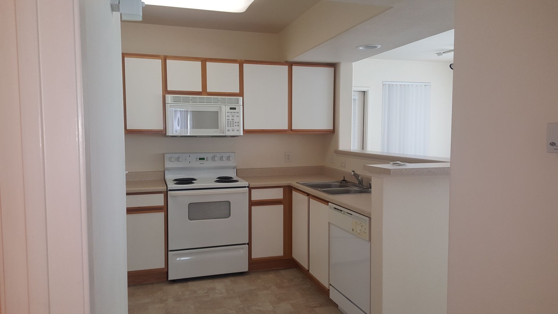 Community Features and AmenitiesSonora Sunrise Apartments in Yuma, AZ