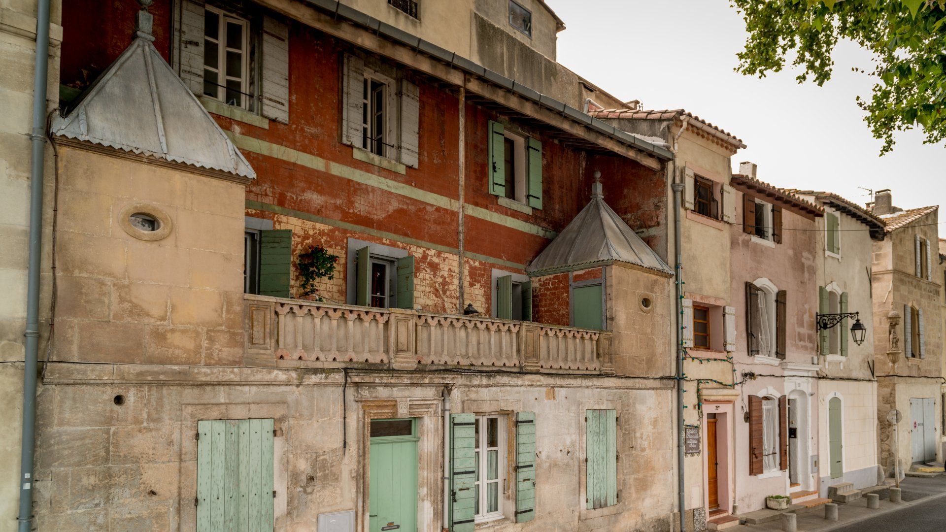façades de maisons anciennes