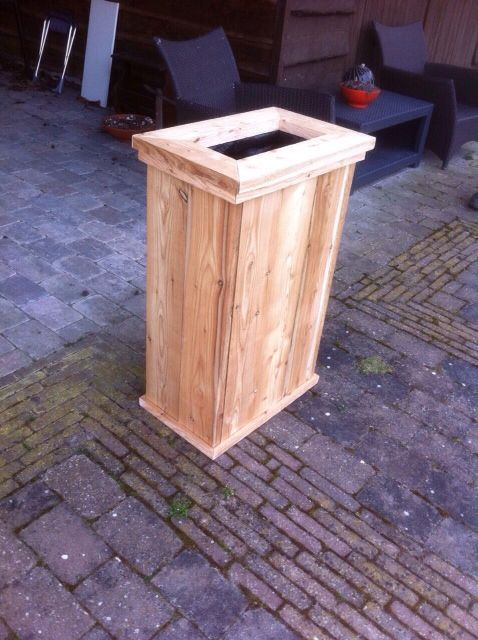 Hoge bloembak