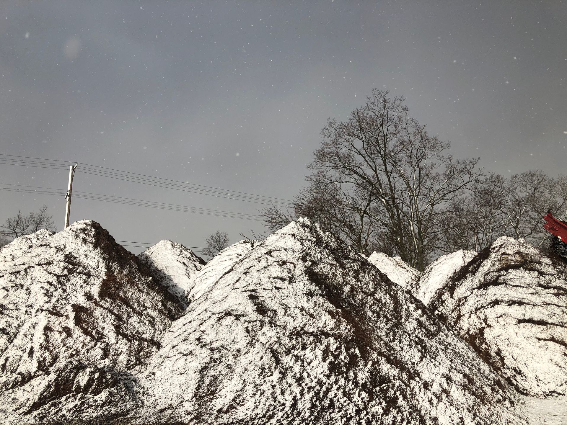 Mulch, Soil, and Stone Dayton, OH AAA Tree & Landscaping