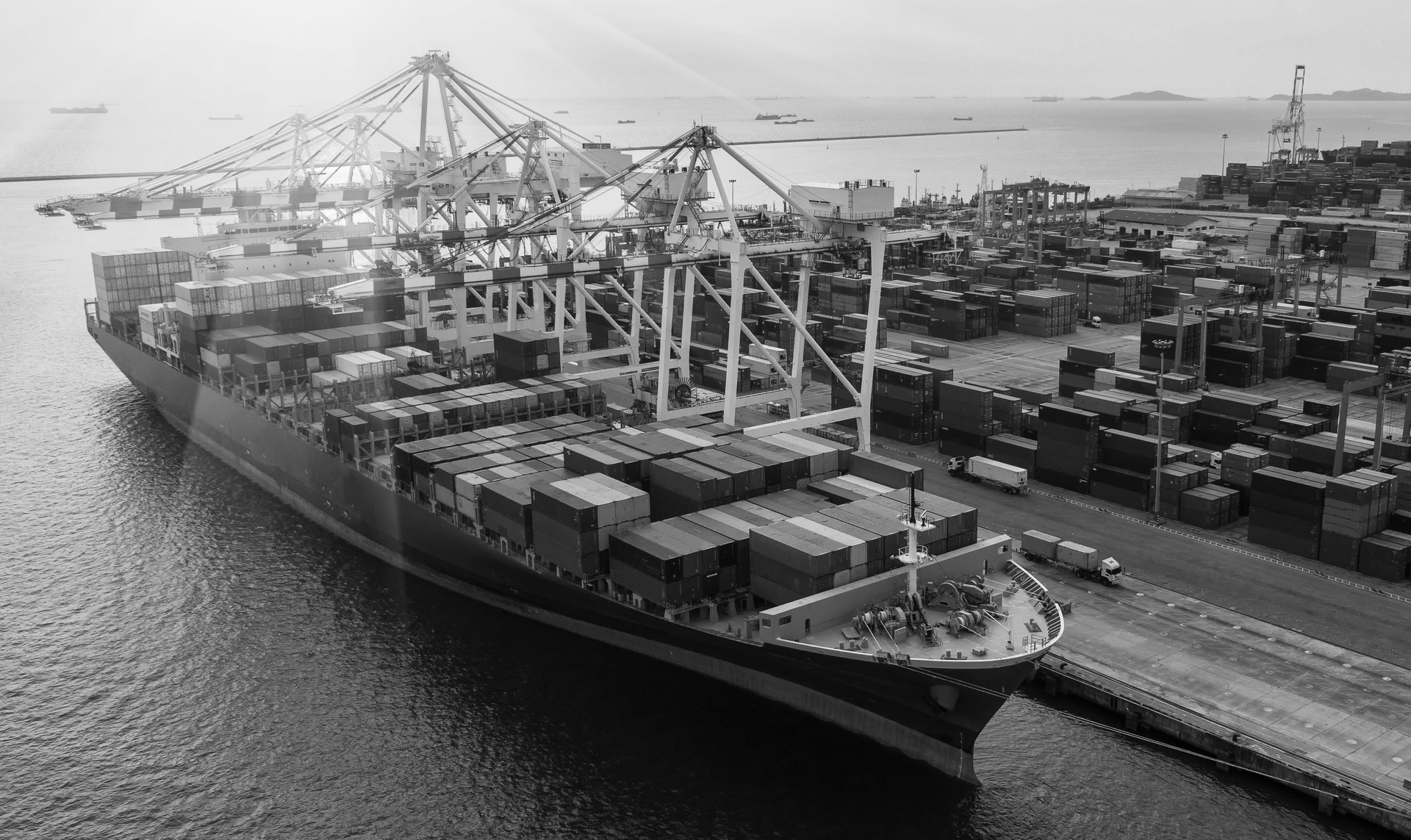 shipping container ship