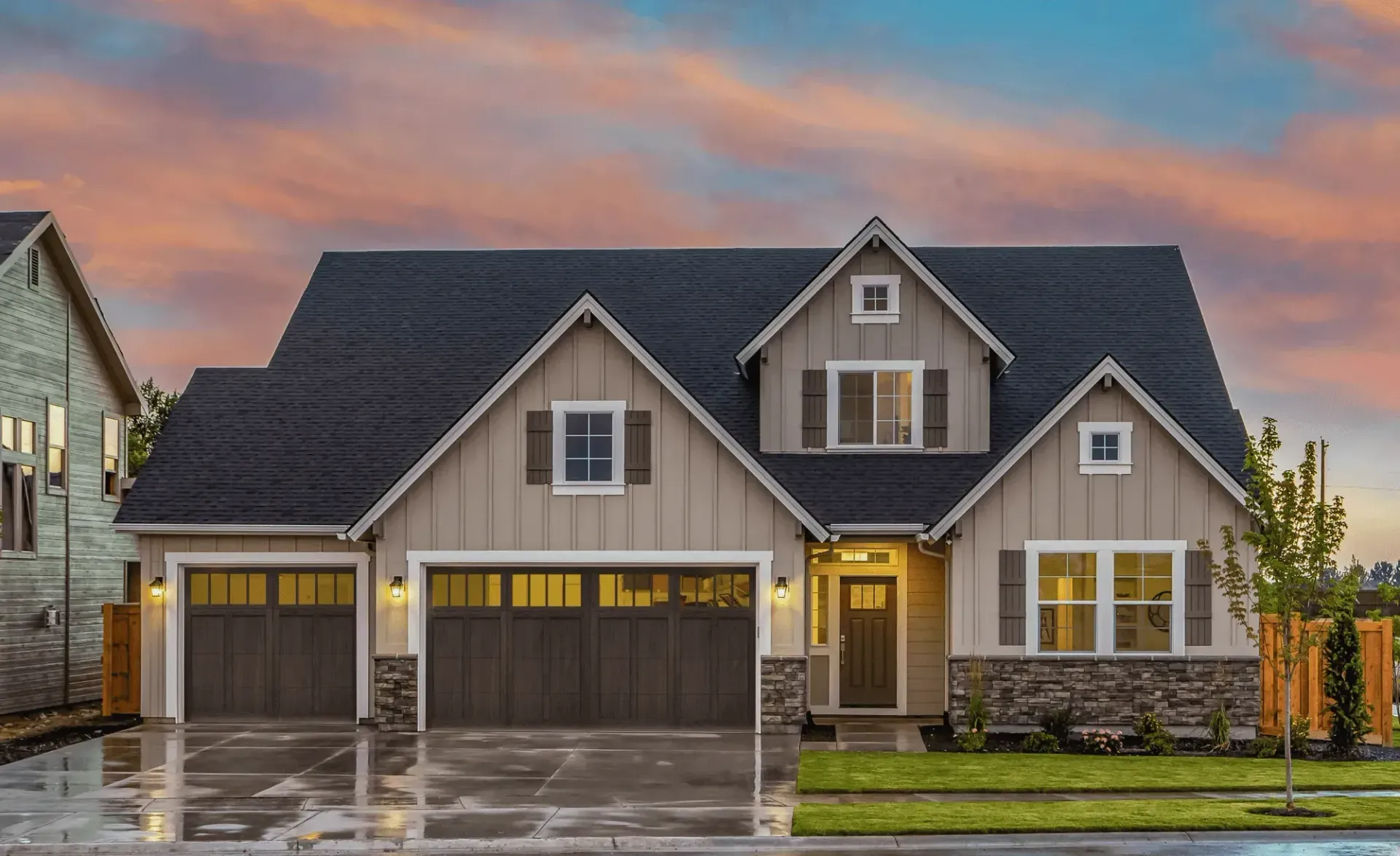 A shoreline style C.H.I garage door.