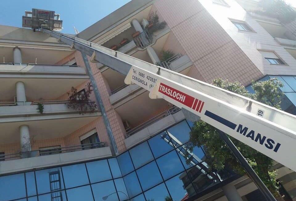 smontaggio mobili