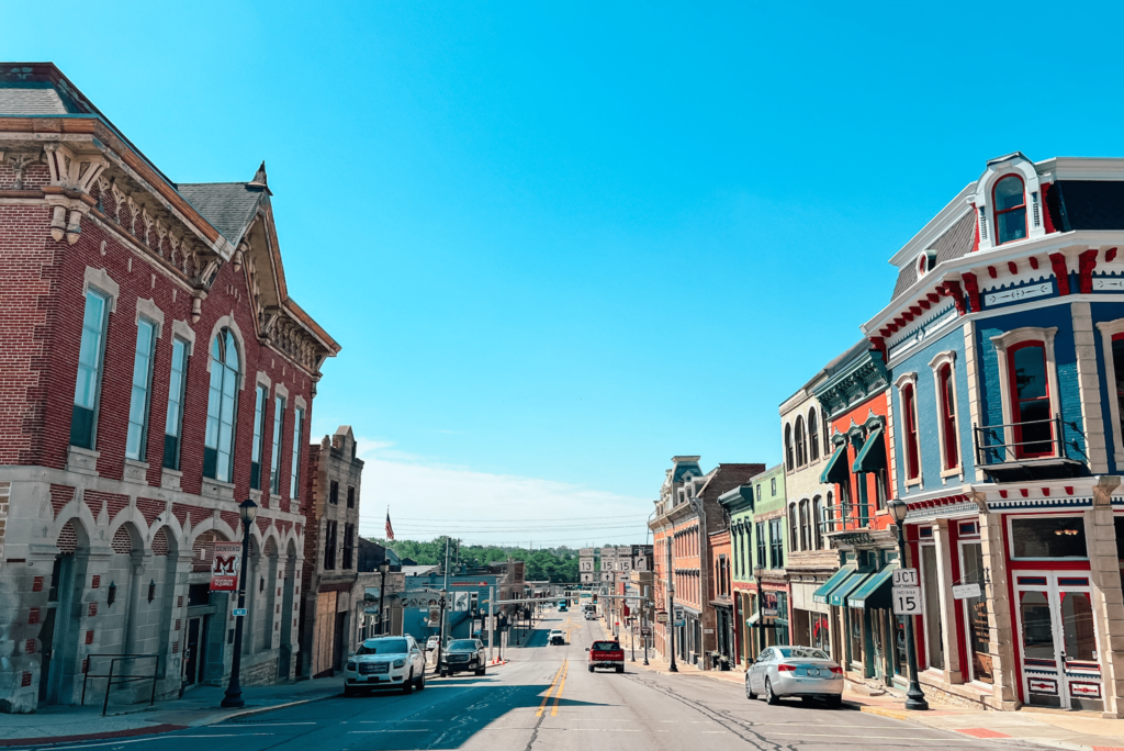 Wabash movers neighborhood street representing residential moving services by MovePro