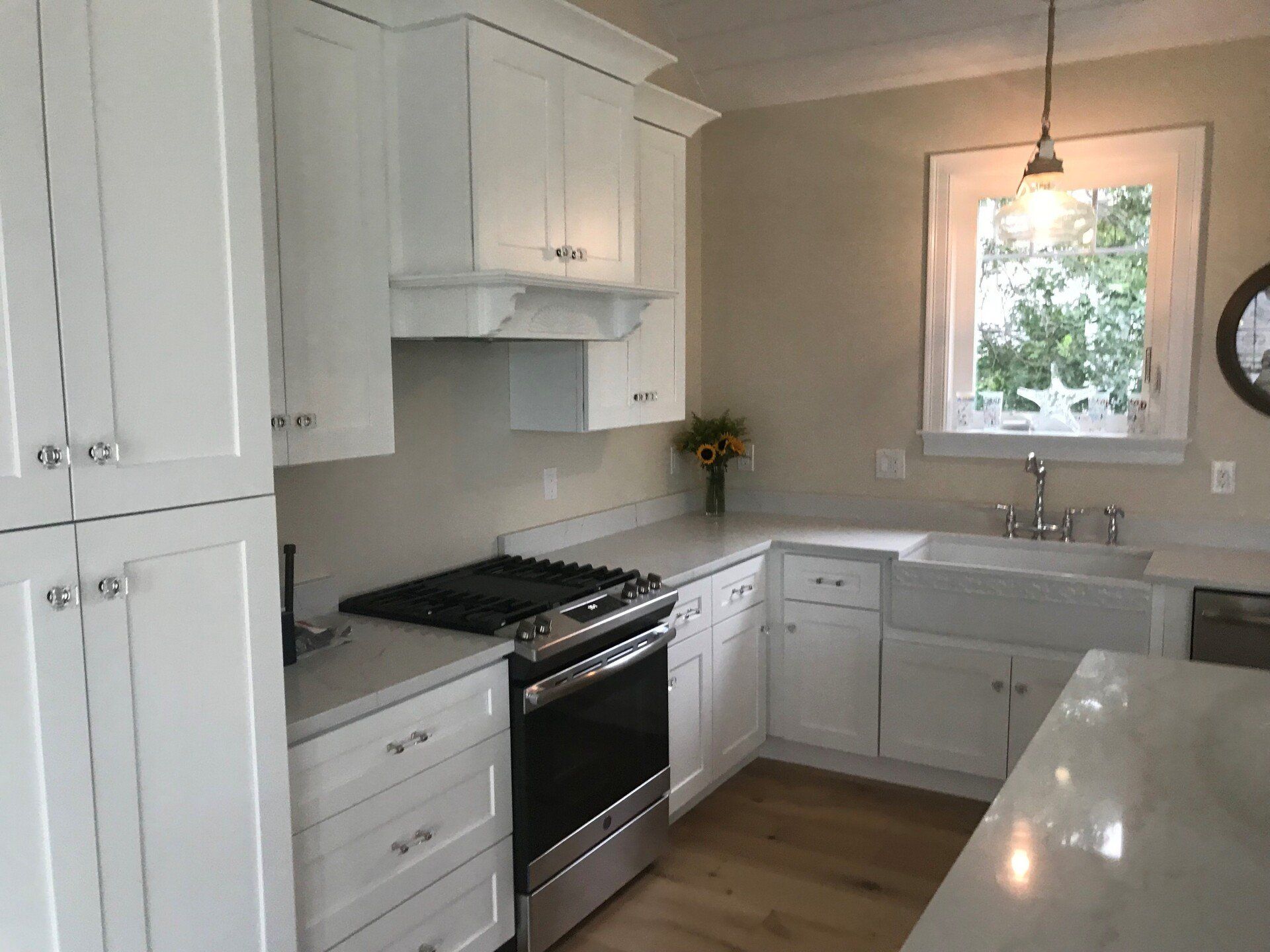 New Kitchen with Island Remodel