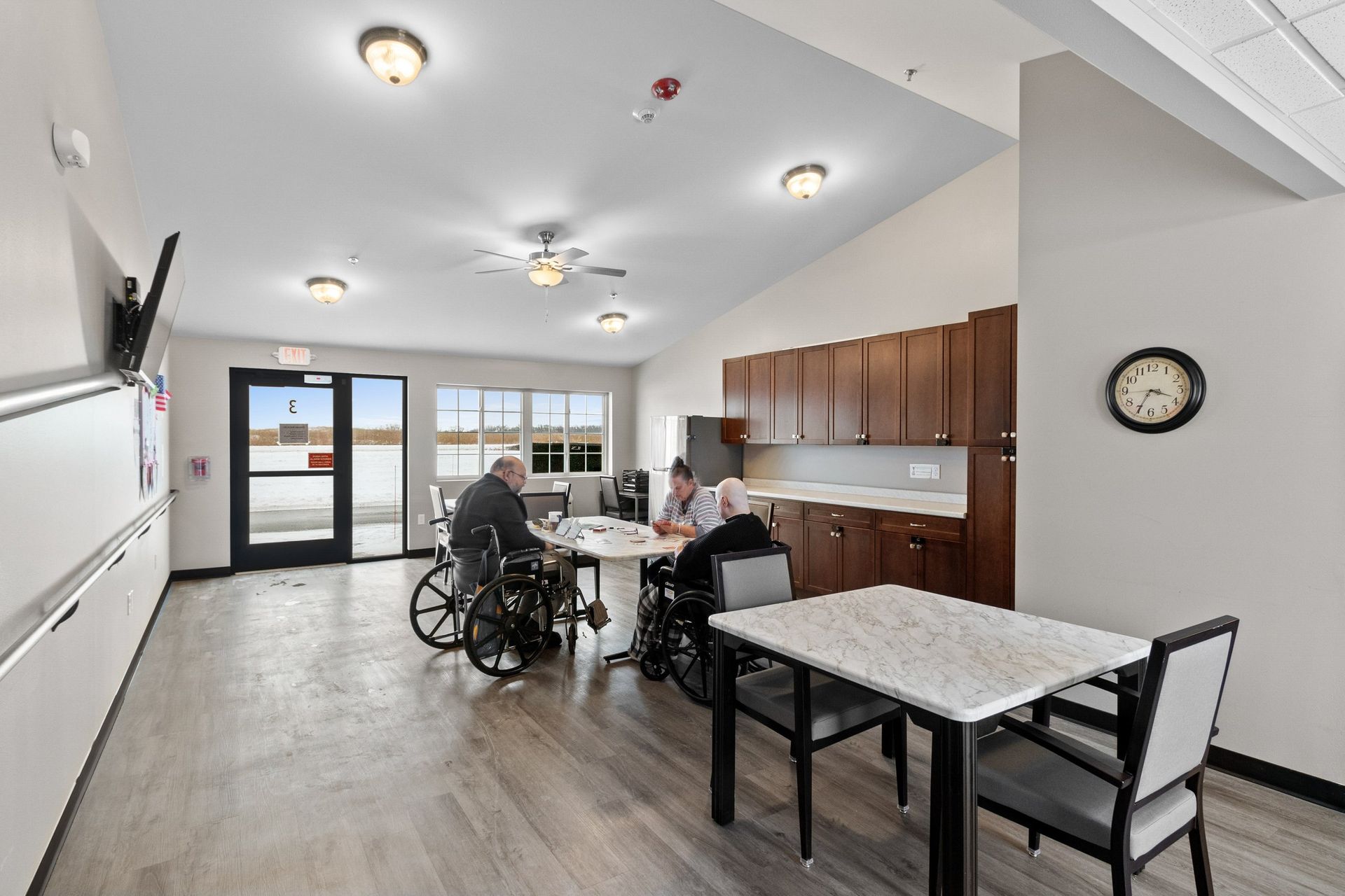 Memory Care Facility in Green Bay - Caraton Commons