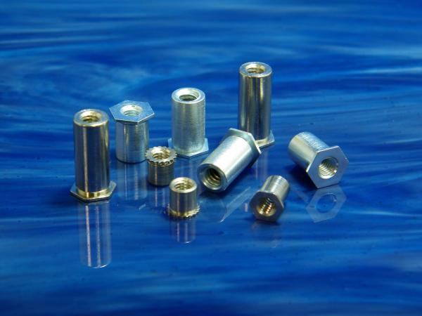 SELF-CLINCHING STANDOFFS image