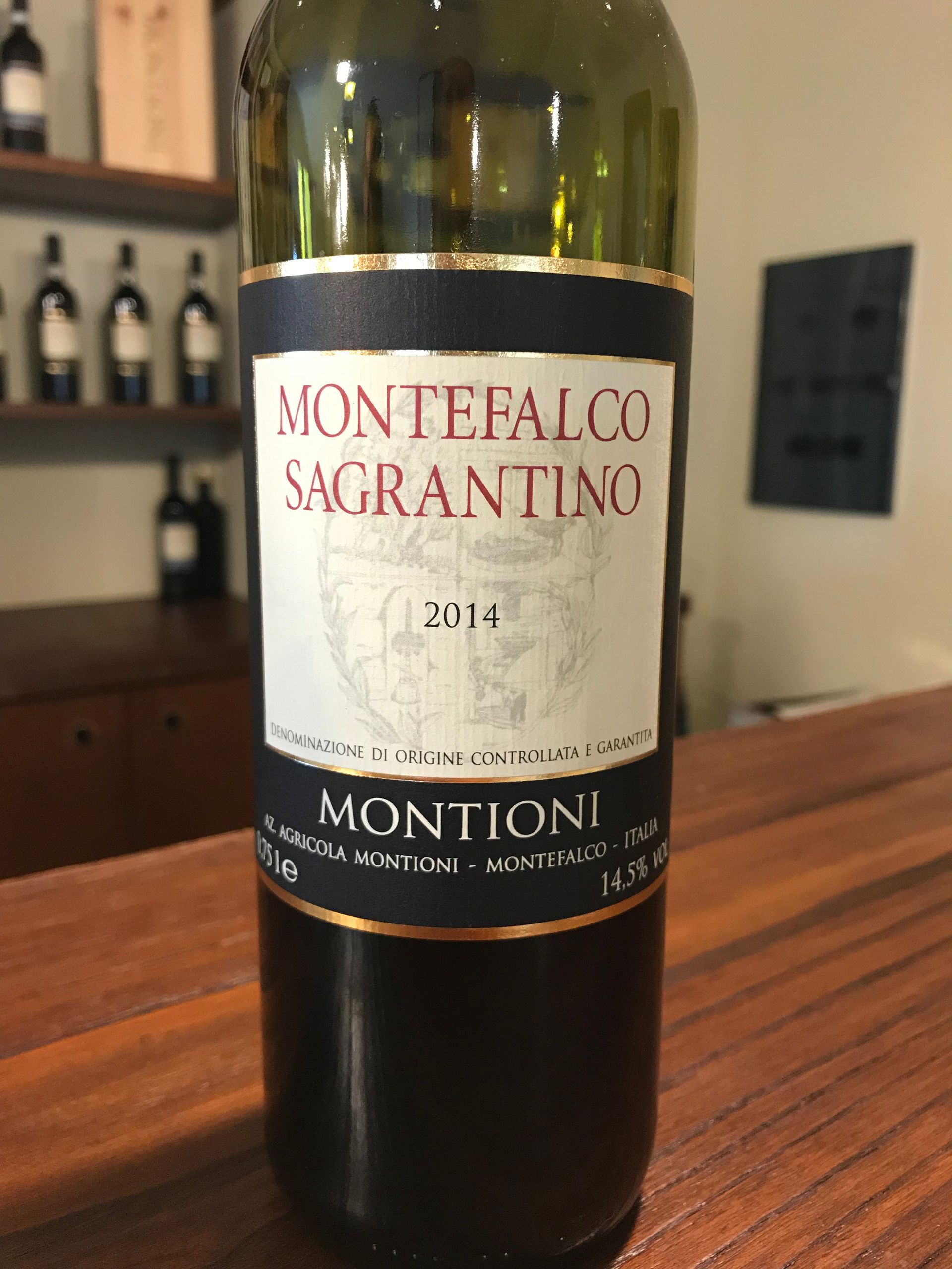 Montefalco Sangrantino wine bottle