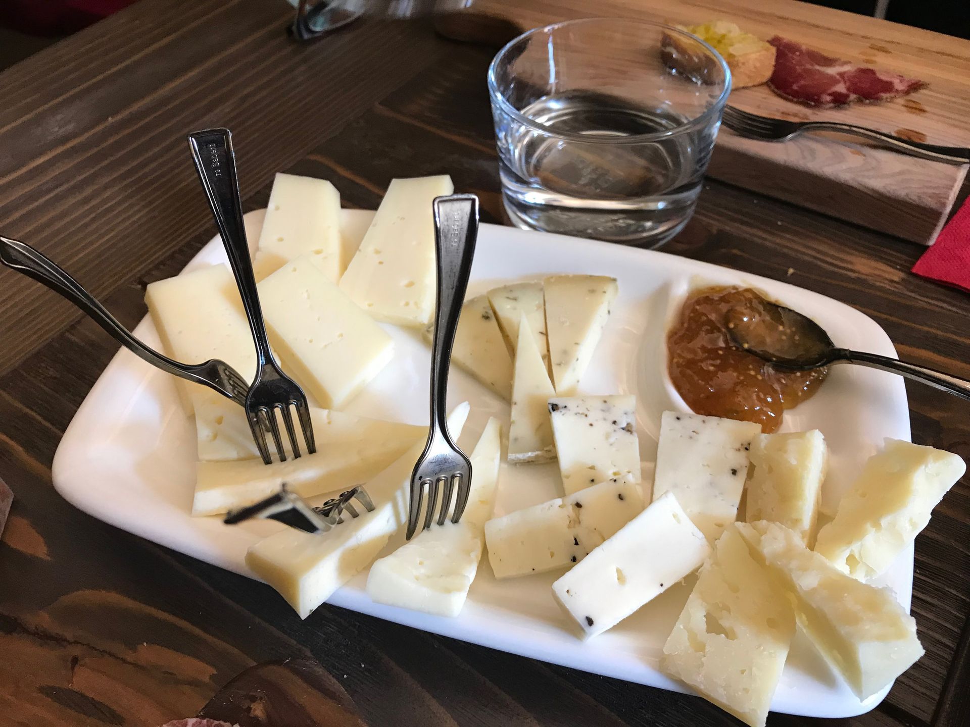 cheese tasting Umbria Italy