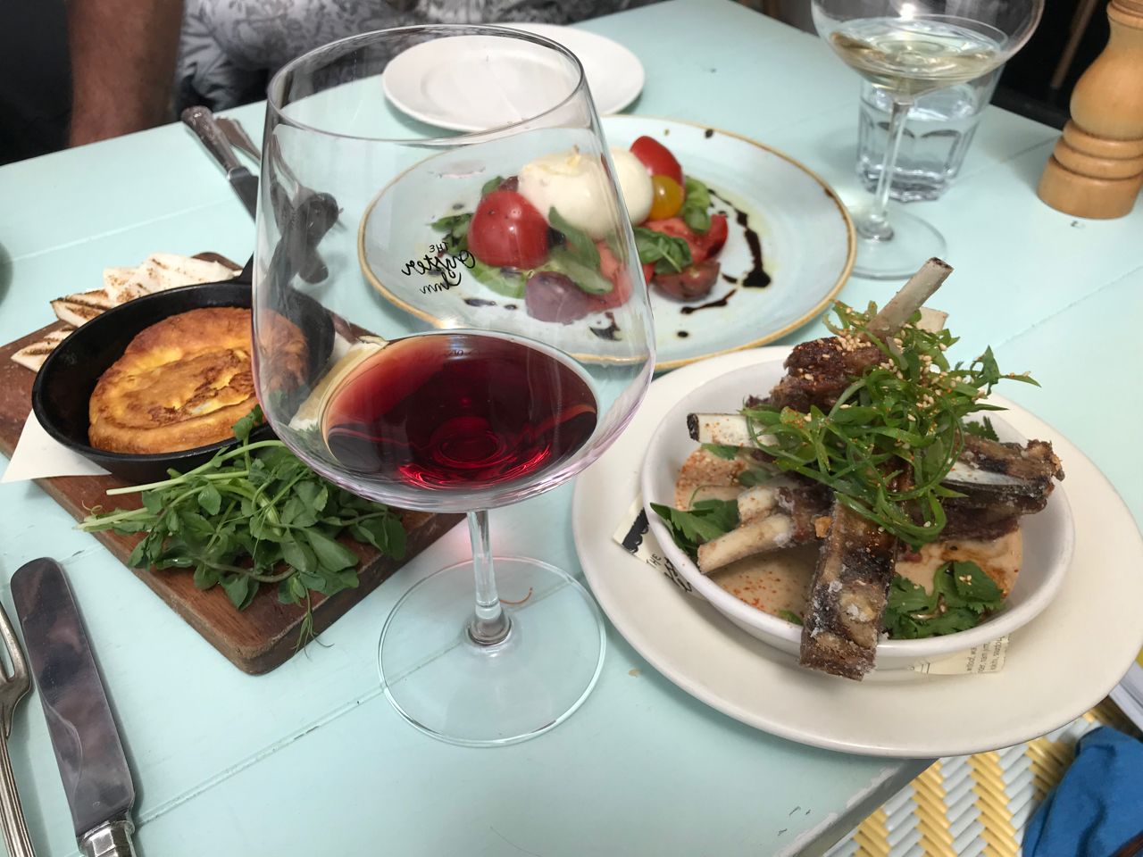 pinot noir and lamb New Zealand