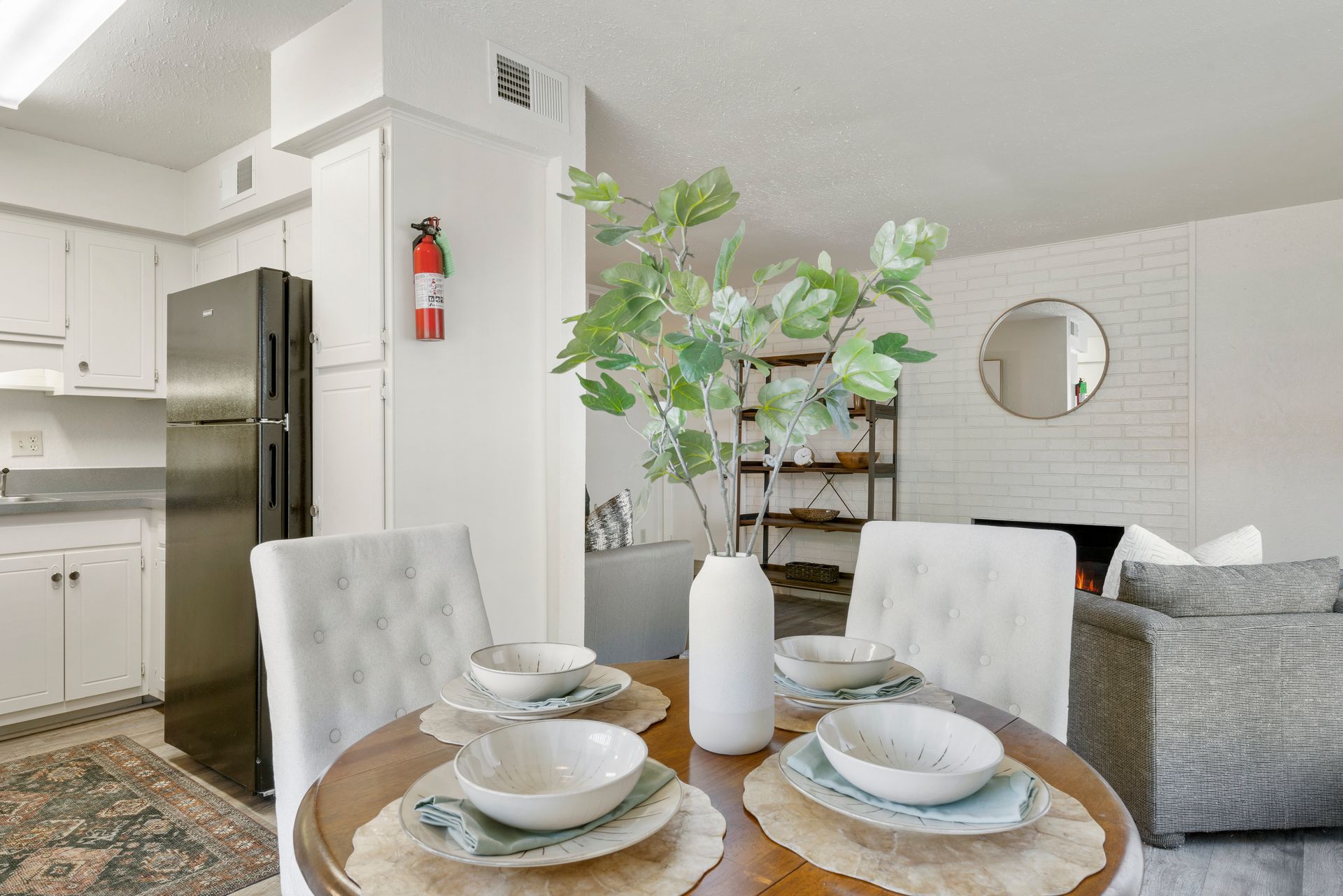 dining area 2