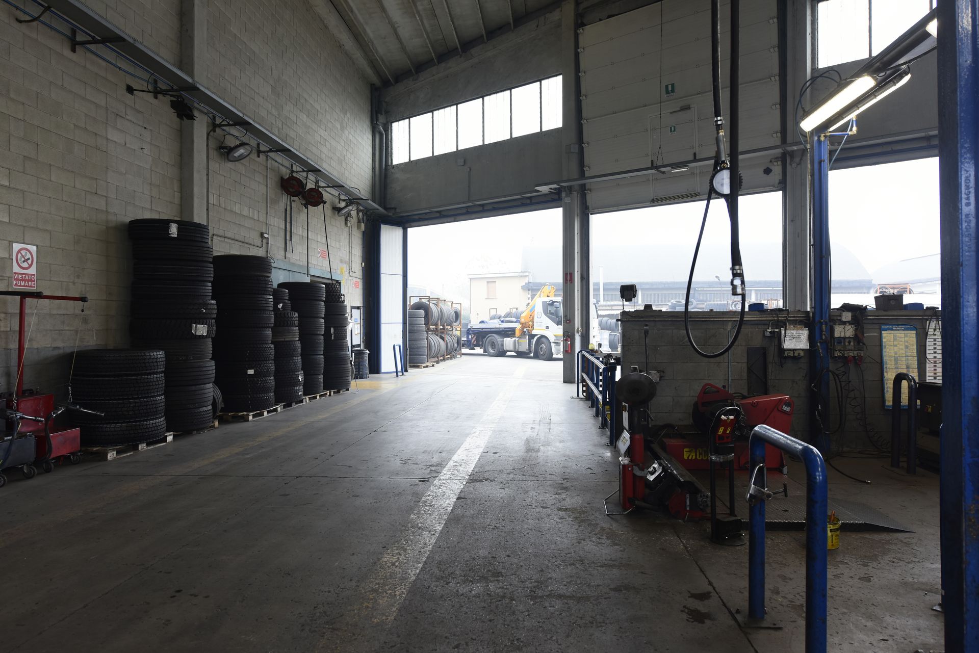 interno di un garage