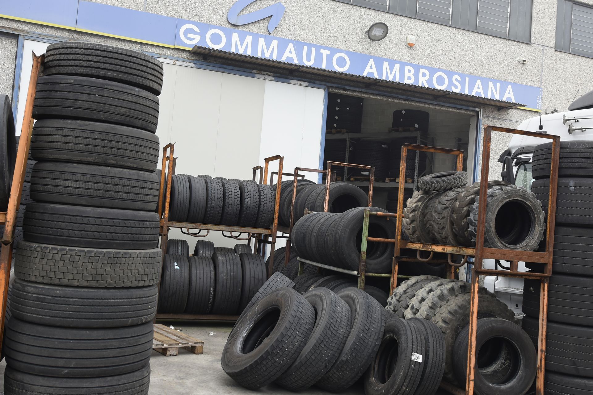 Pneumatici Gommauto Ambrosiana