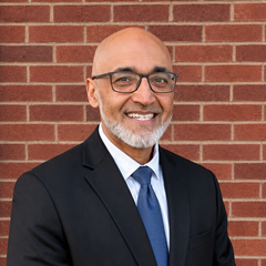Photo of Dr. Umar Haque