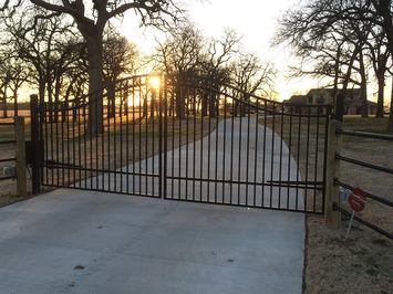 Steel Gate Steel Gate