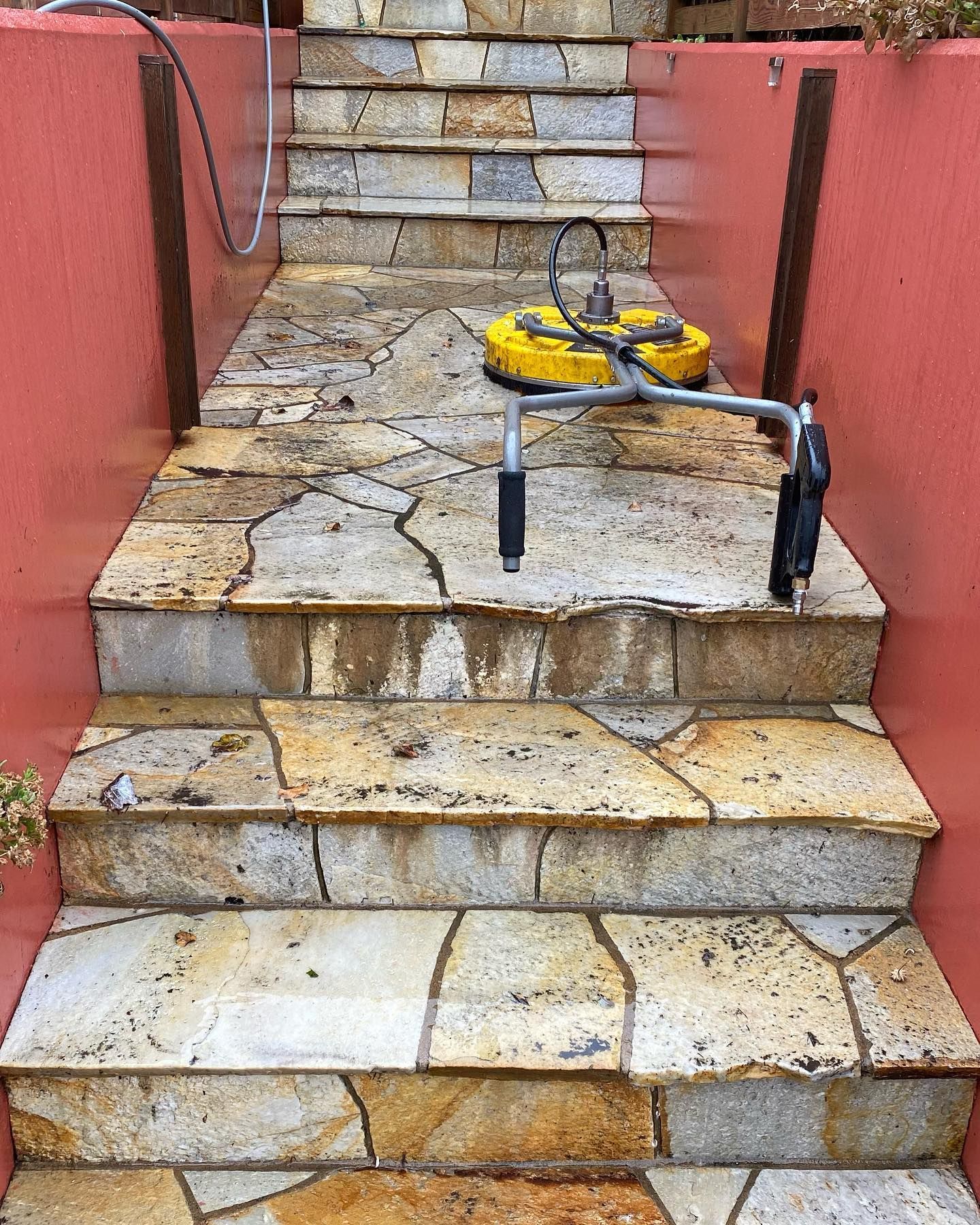 Home walkway front yard power washing to get rid of stains