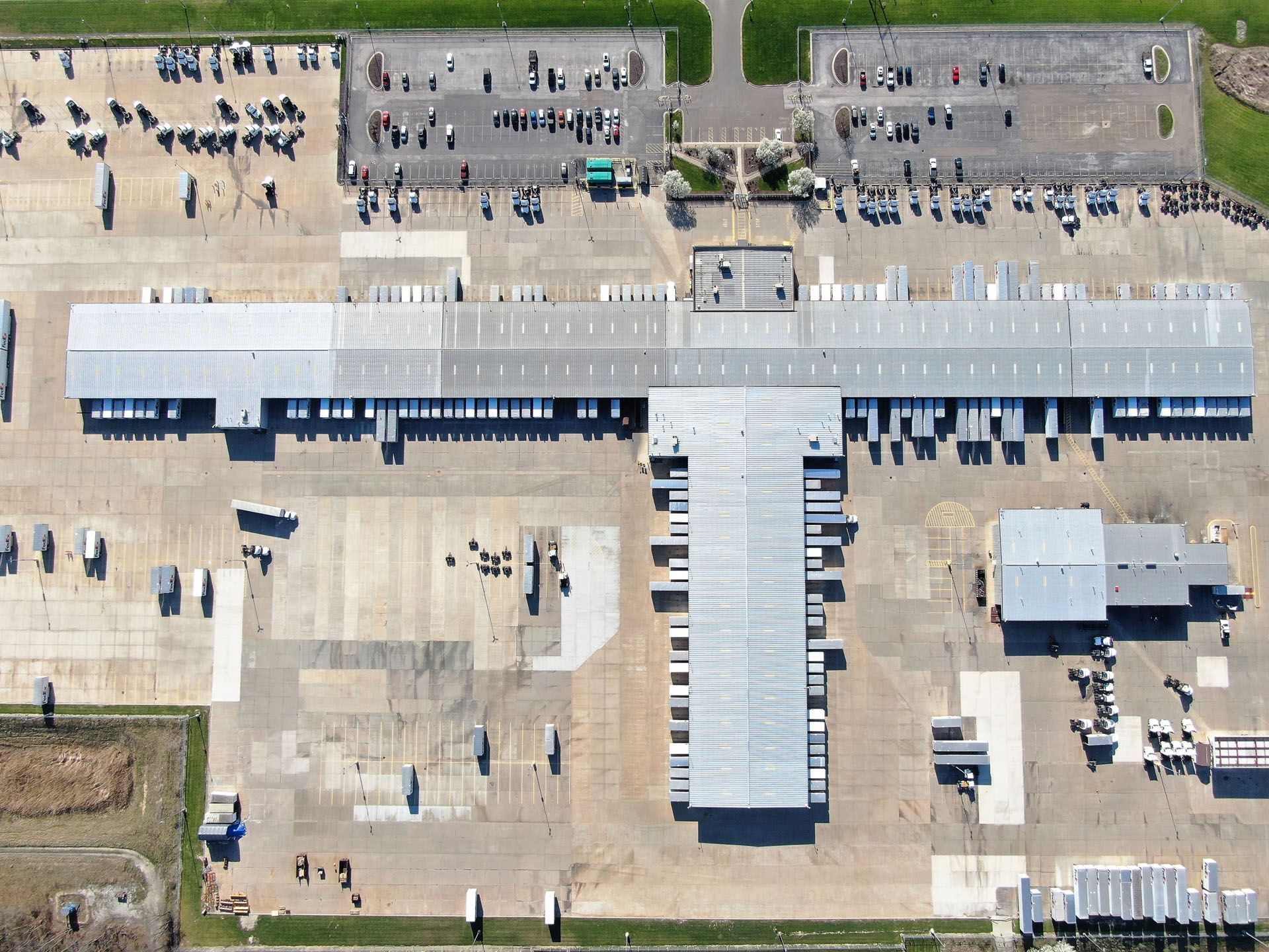 Warehousing and Distribution large complex