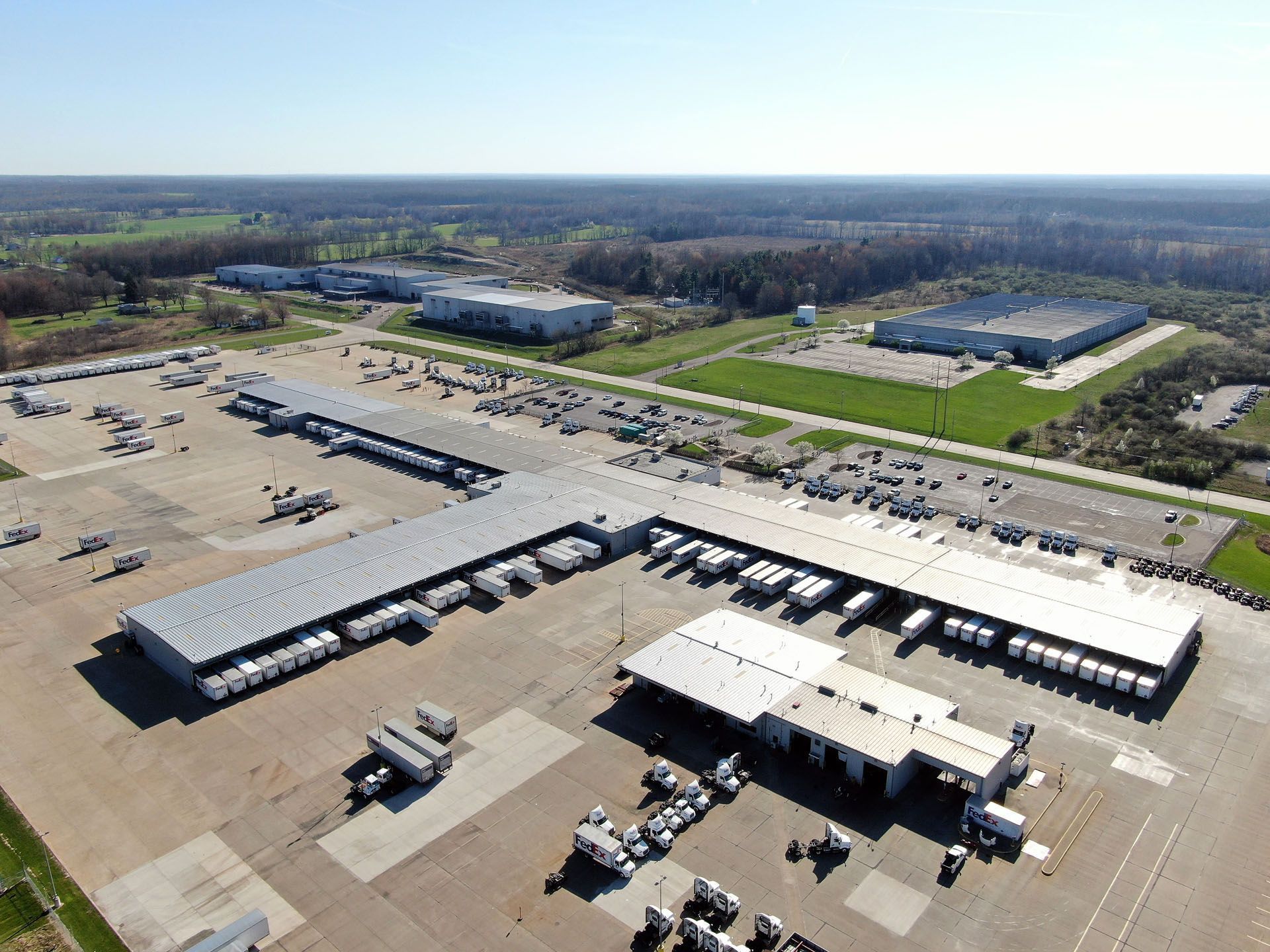 WAREHOUSING & DISTRIBUTION