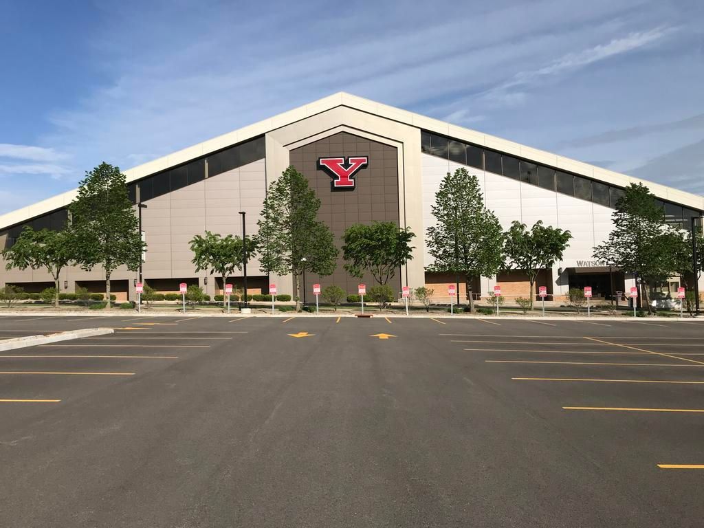 PRE-ENGINEERED METAL BUILDING