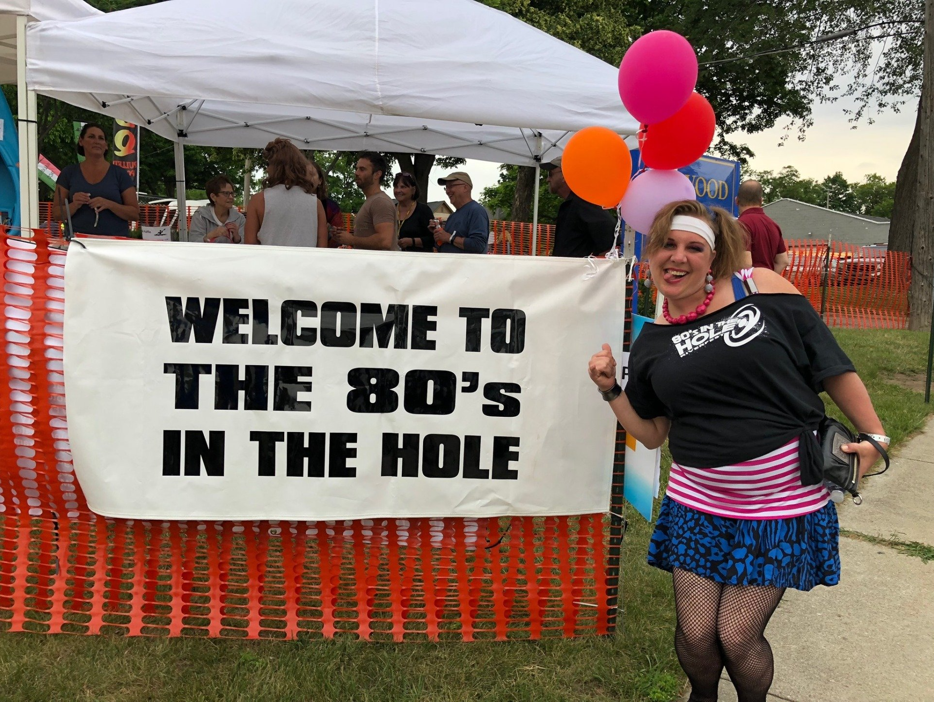 80's in the Hole