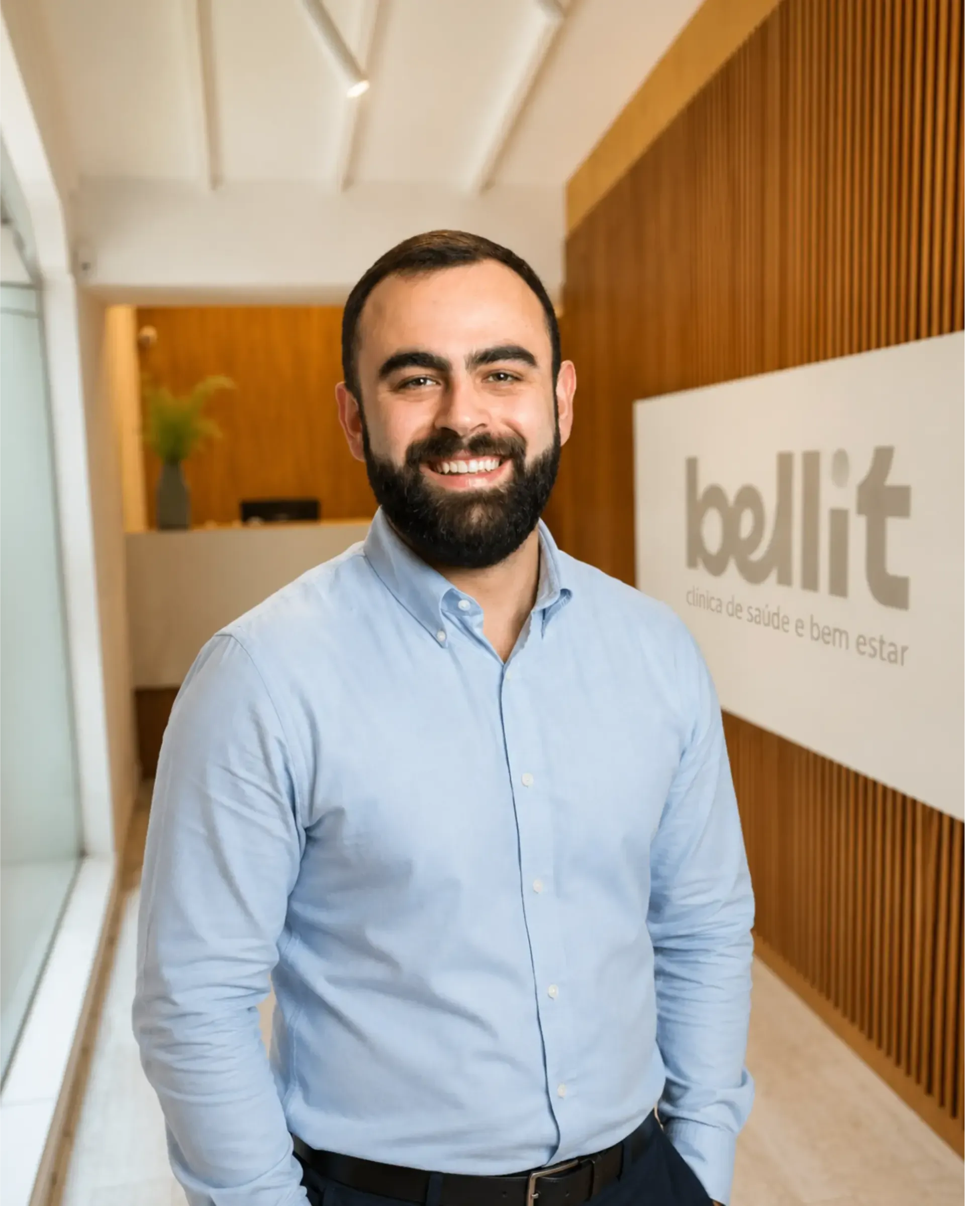 Dr. Alexandre Adas