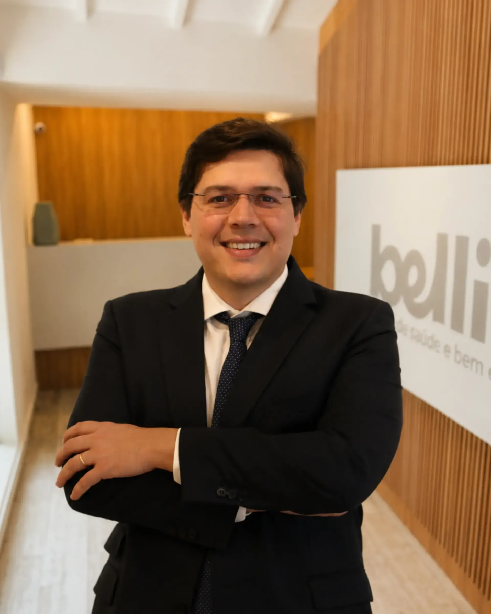 Dr. Mauricio Mauad