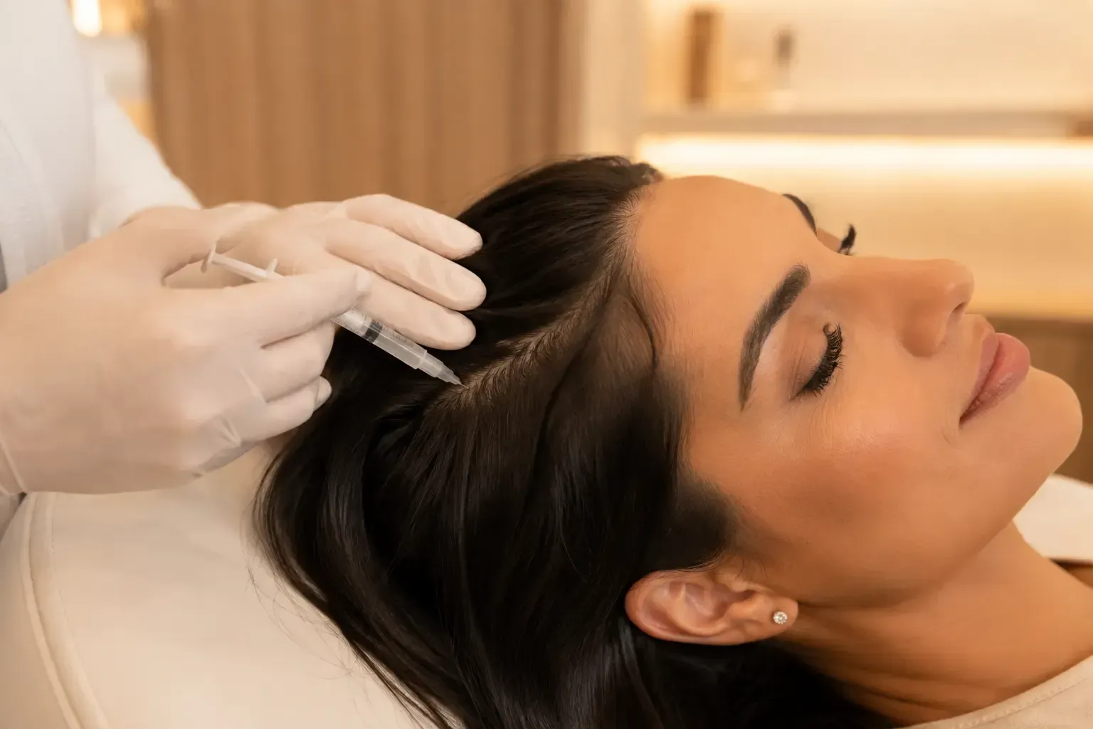 Procedimento de intradermoterapia capilar