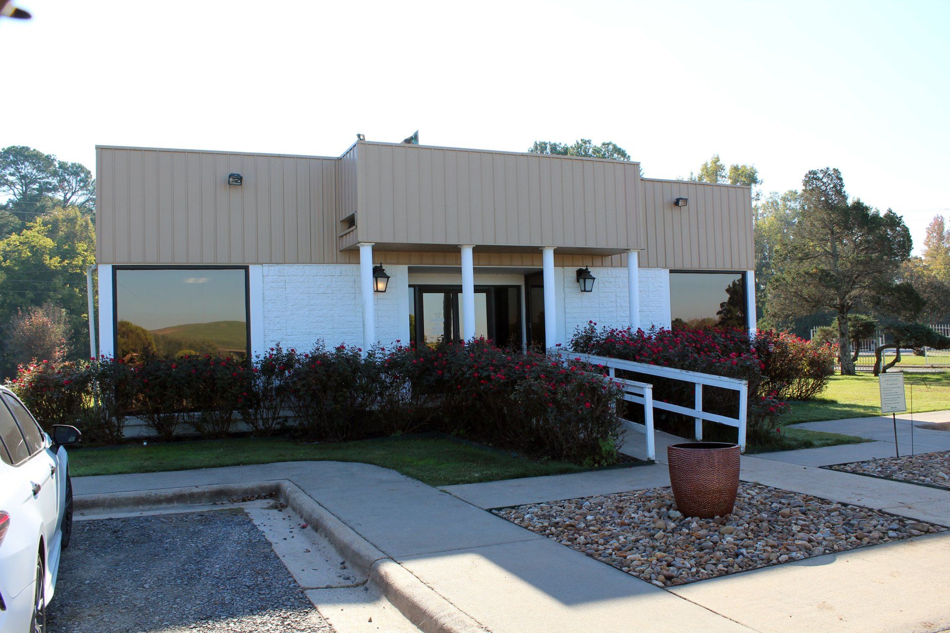 Arkansas Memorial Gardens Main Building