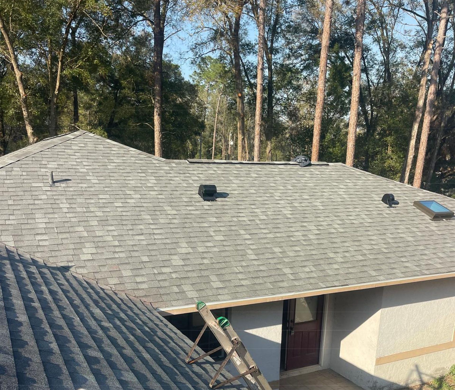 roofing services 44