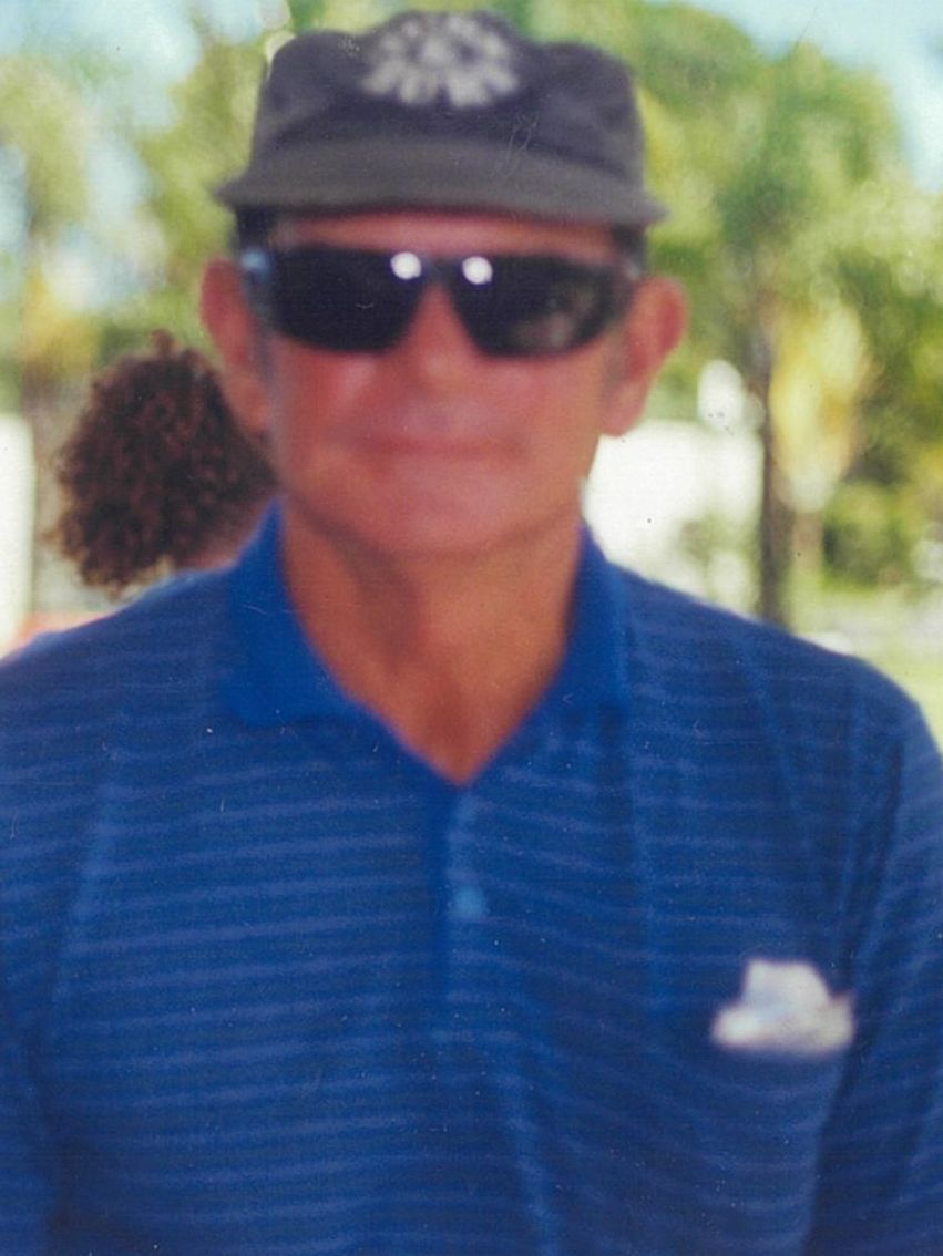 Victor Rullis Logo