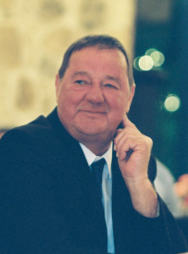 Victor Rullis Logo